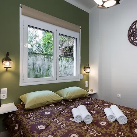 Vintage Apartment In The Heart Of Plaka Athens Exterior photo